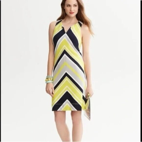 Banana Republic Milly Dress Lime Green/Yellow Ponte Knit Chevron Striped Sz 2 - Picture 9 of 9